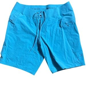 lululemon men’s 33 current state board shorts 9” summer travel vacation New